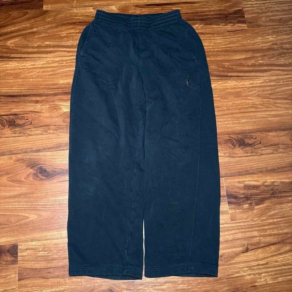 Black Jordan sweatpants with embroidered logo